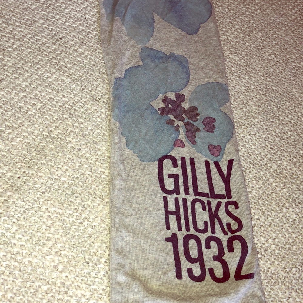 Gilly Hicks tank